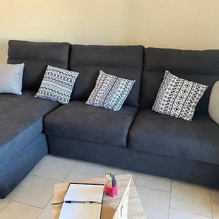 Climatise Pour 4 Avec Parking, A 10 Min De La Plage, Wifi Et Animaux Acceptes - Fr-1-749-5